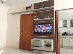 Apto no Ed. Alexandra I